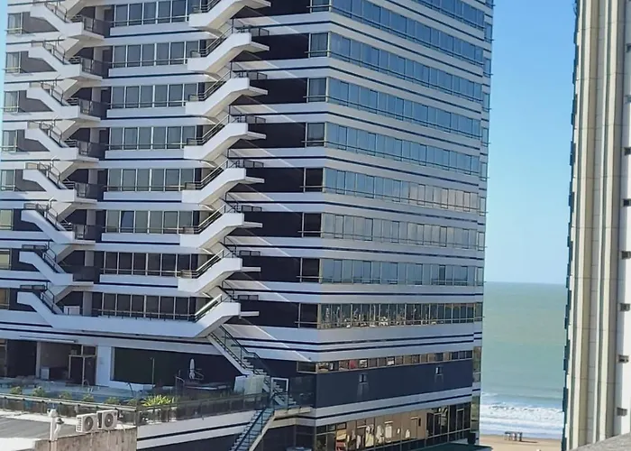 Loma De Playa Grande